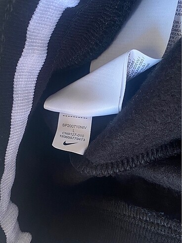 l Beden siyah Renk nike air eşofman