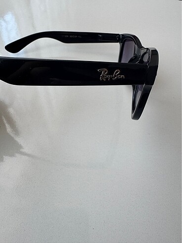  Beden Rayban gözlük