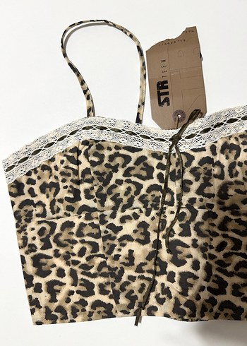 Leopar Desenli crop bluz - Görsel 3
