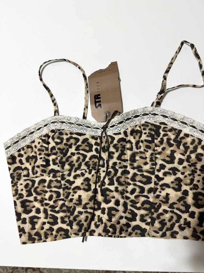 Leopar Desenli crop bluz - Görsel 2