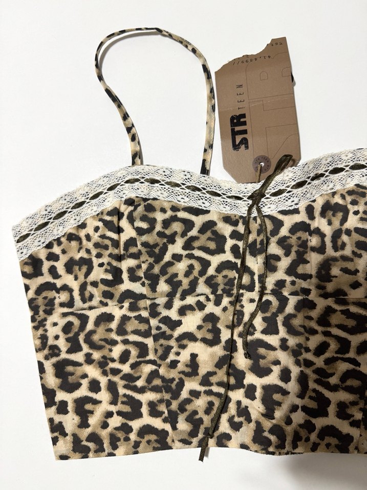 Leopar Desenli crop bluz - Görsel 3
