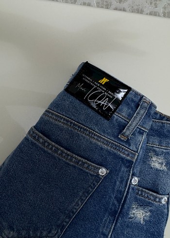 Düğmeli Parlak Mavi Midi Denim Kadın Jean - Görsel 5