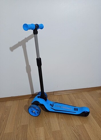  Beden Katlanabilir ışıklı scooter 3