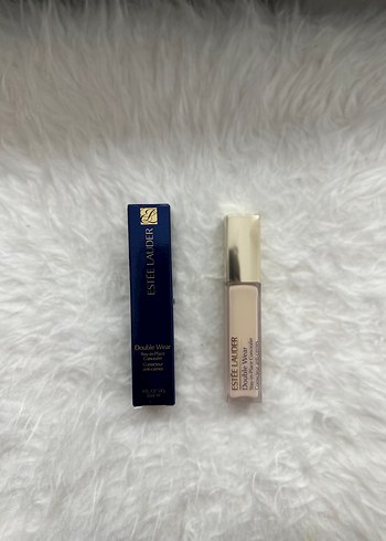 Estee Lauder Double Wear Concealer 1N