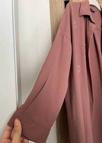 Yanları taşlı pembe kadın tunik - Görsel 3