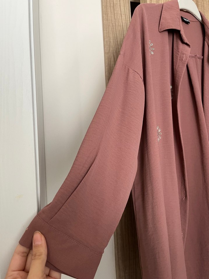 Yanları taşlı pembe kadın tunik - Görsel 3