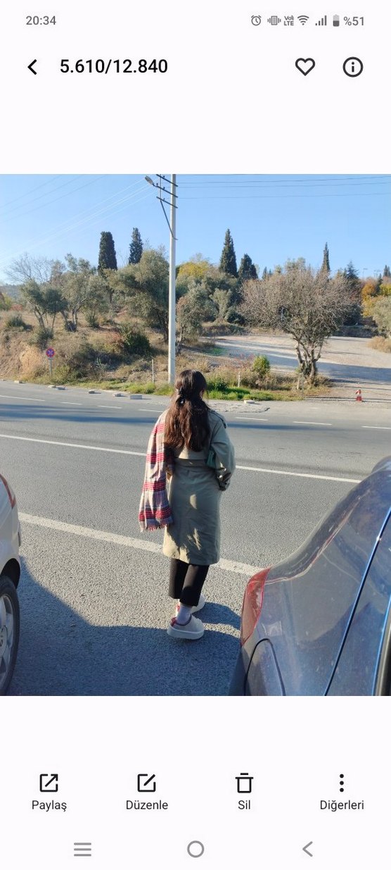 Kemerli Midi Trençkot - Görsel 3