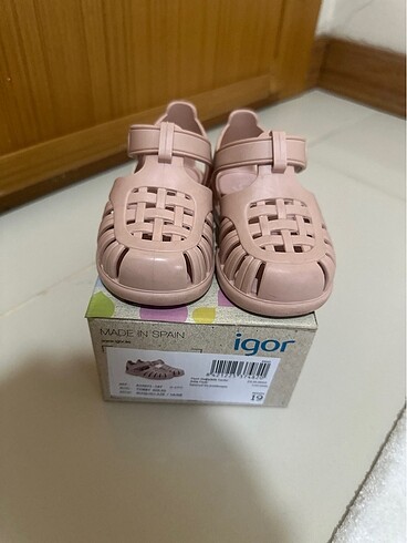 İGOR TOBBY SOLİD