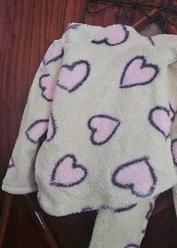 Kız Bebek Peluş Kalpli Uzun Kollu Takım - Görsel 3