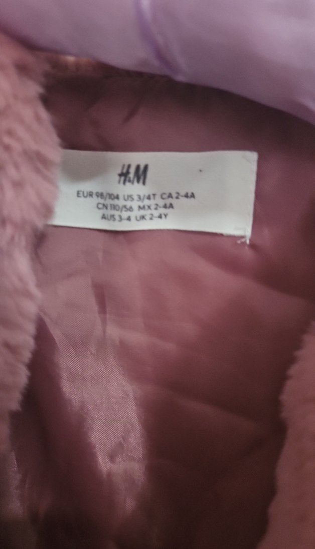 Kız Çocuk Pembe Kürklü Yelek - Görsel 4