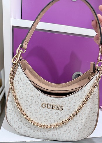 Zincir Detaylı Beyaz Guess Kadın Çanta - Görsel 3