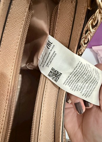 Zincir Detaylı Beyaz Guess Kadın Çanta - Görsel 6