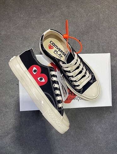 CONVERSE CHUCK TAYLOR