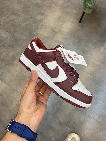 NİKE DUNK LOW