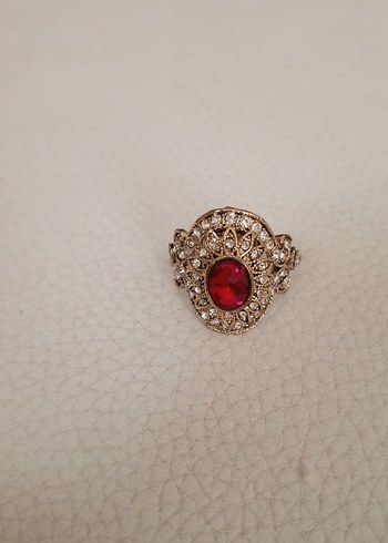  Beden Kırmızı Taşlı Vintage Kadın Yüzük