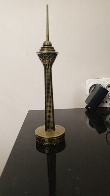 Beden MİLAD TOWER BİBLO YENİ