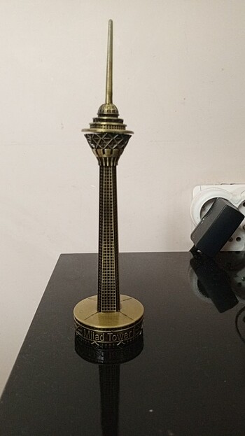 Beden gri Renk MİLAD TOWER BİBLO YENİ