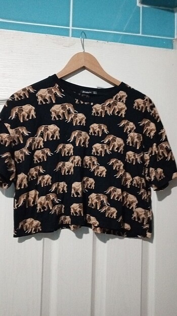 38 Beden STRADİVARİUS MARKA CROP YENİ