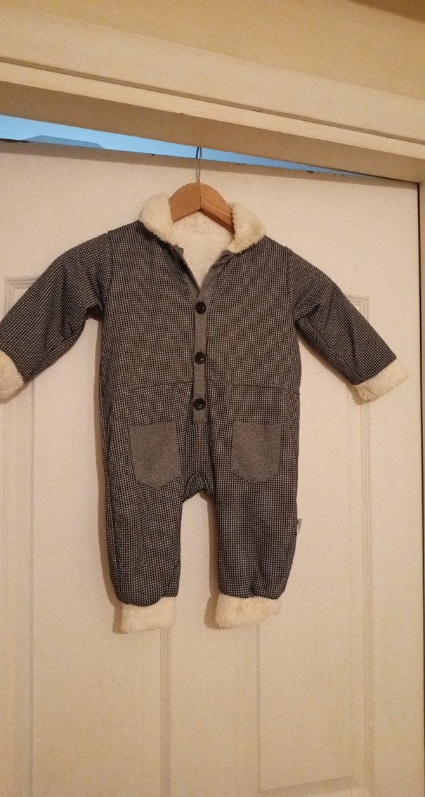 Gri Düğmeli Bebek Tulum - Görsel 4