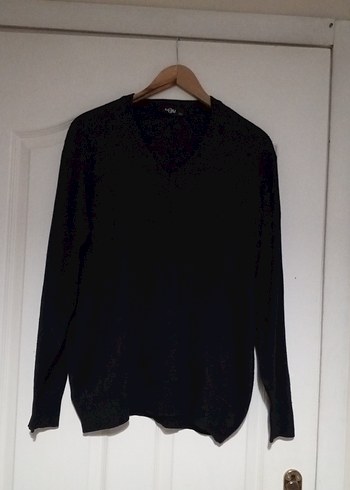 Siyah V Yaka Erkek Triko Kazak - Görsel 4