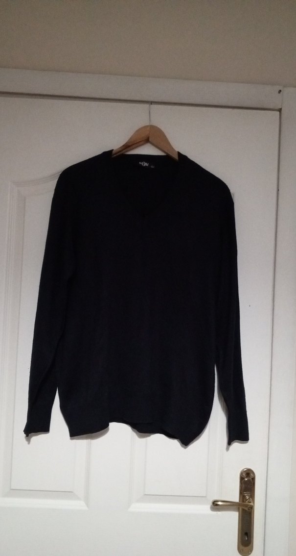 Siyah V Yaka Erkek Triko Kazak - Görsel 4