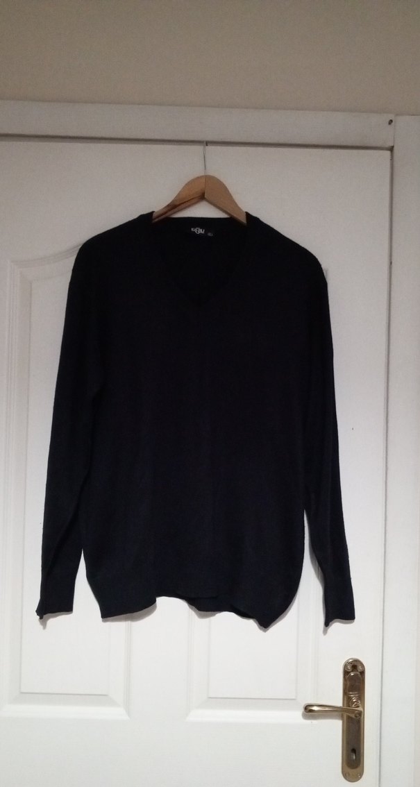 Siyah V Yaka Erkek Triko Kazak - Görsel 2