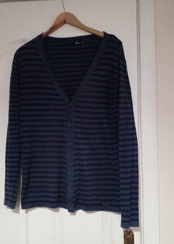 Düğmeli Lacivert V Yakalı Kadın Hırka - Görsel 6