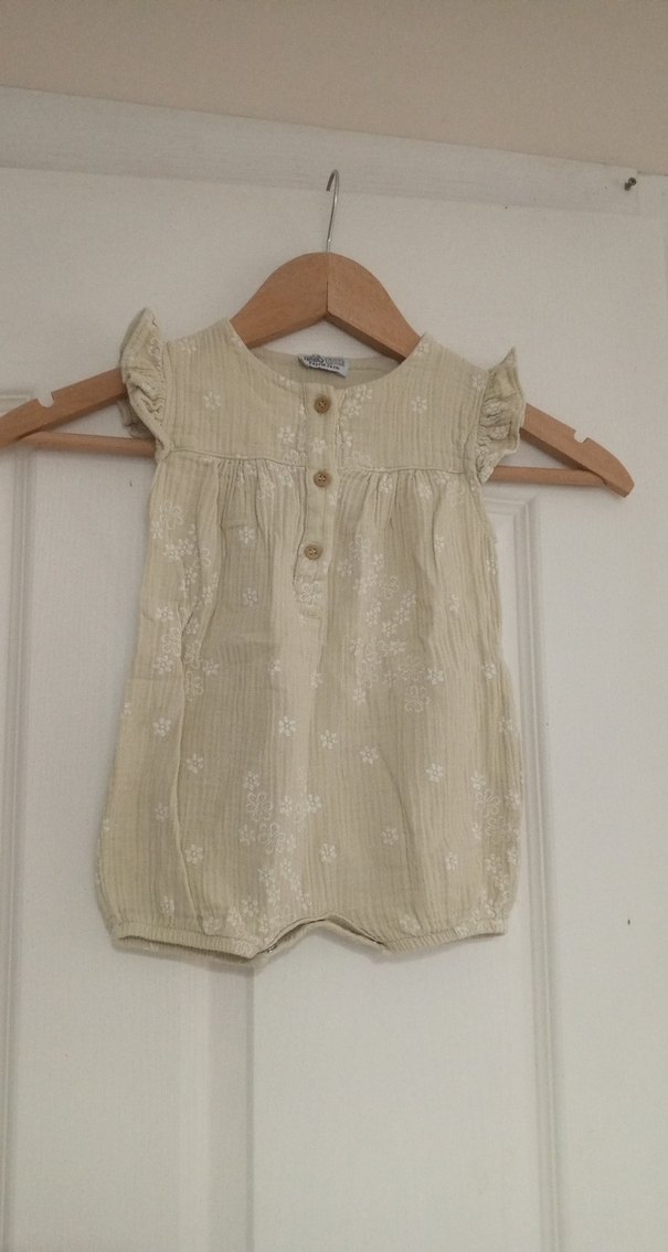 Bej Nakışlı Bebek Kız Tulum - Görsel 2