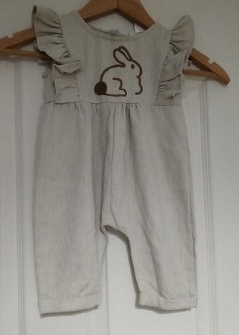 Bej Kız Bebek Fırfırlı Nakışlı Tulum - Görsel 3