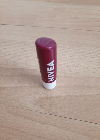 Beden Nivea Bordo Parlak Ruj