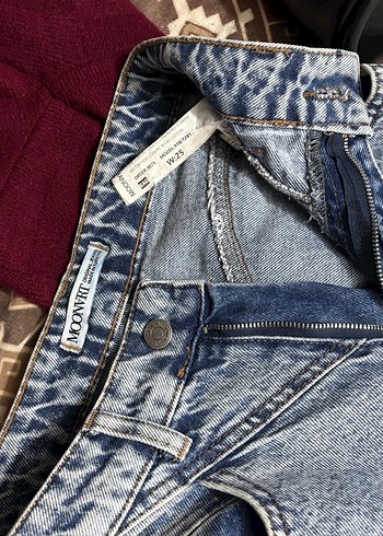 Gri Mavi Bağlama Desenli Bol Kesim Kadın Kot - Görsel 3