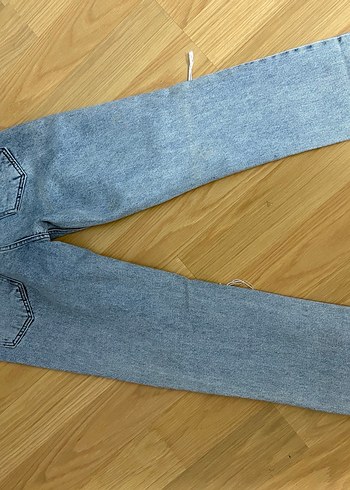Gri Yırtık Detaylı Kadın Denim Pantolon - Görsel 2