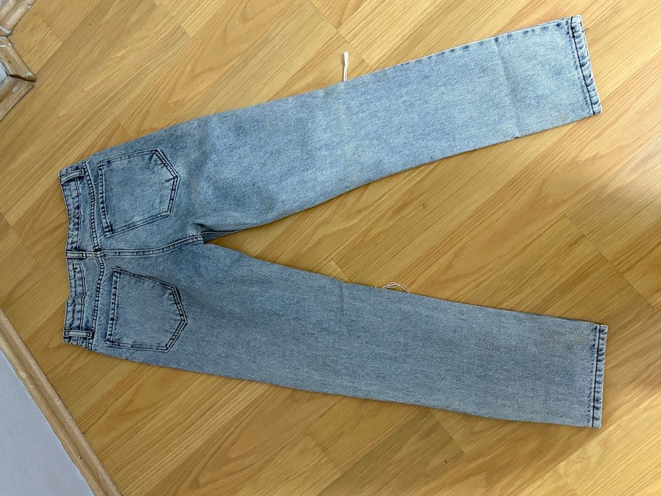 Gri Yırtık Detaylı Kadın Denim Pantolon - Görsel 2