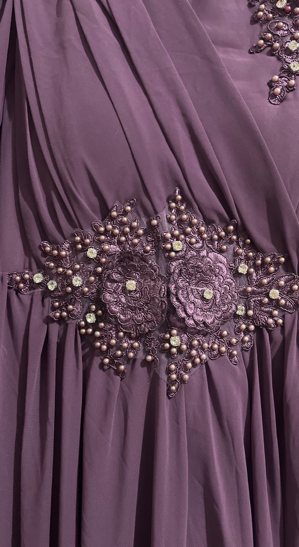 Mor Uzun Kollu İşlemeli Abiye Elbise - Görsel 3