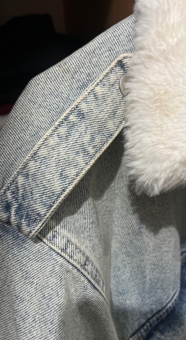 Gri Kadın Peluş Detaylı Denim Ceket - Görsel 4