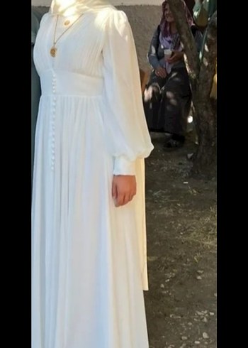 Uzun Yeşil Nakışlı Drapeli Abiye - Görsel 9