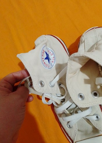 Converse tetemiz conwers