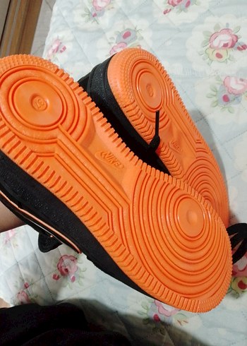 37 Beden Nike Air Siyah Renkli Spor Ayakkabı