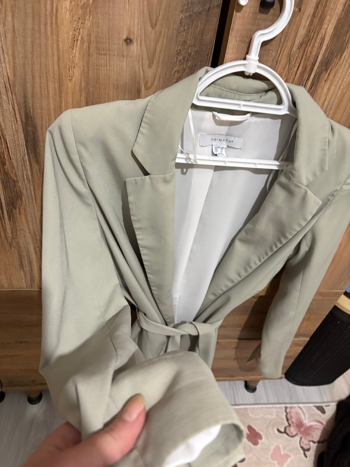 Kemerli Bej Kadın Blazer Ceket - Görsel 3