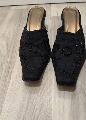 İşlemeli Boncuklu Siyah Dolgu Topuk süet Terlik - Görsel 8