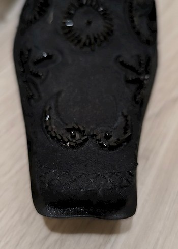 İşlemeli Boncuklu Siyah Dolgu Topuk süet Terlik - Görsel 3