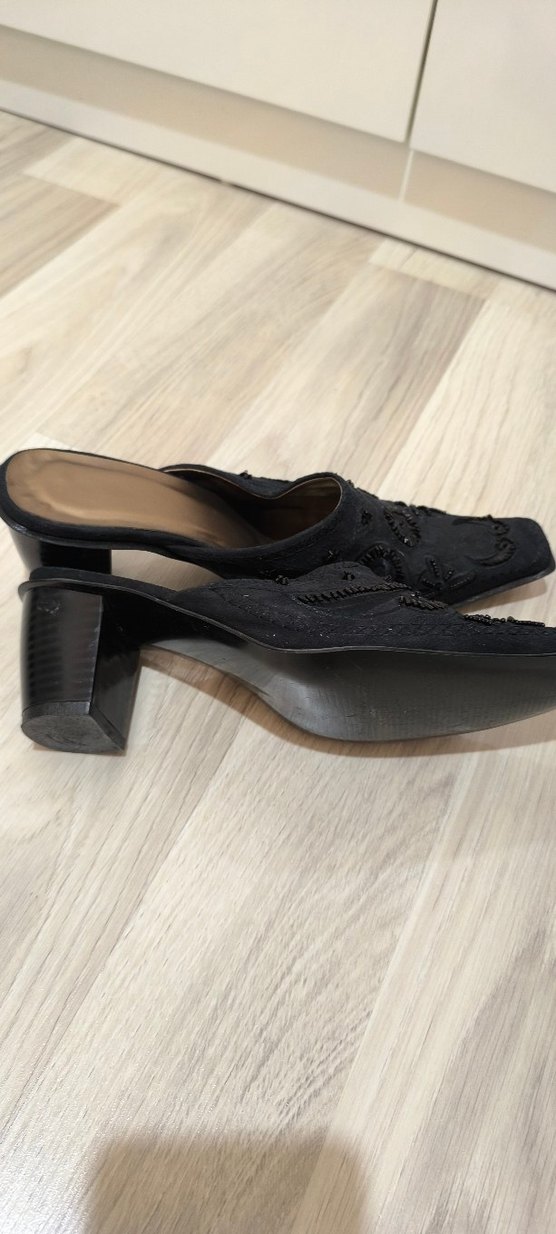 İşlemeli Boncuklu Siyah Dolgu Topuk süet Terlik - Görsel 5