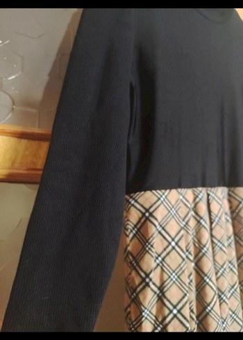 Burberry desenli elbise - Görsel 3