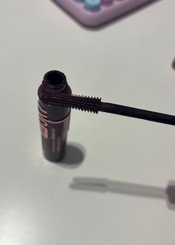 Sky High Parlak bordo  Maskara - Görsel 3