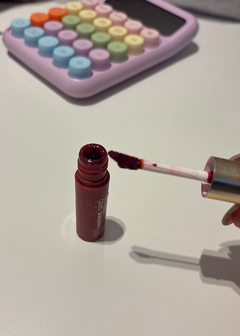 Vivienne sabo marka Parlak Kırmızı Lip Tint - Görsel 4