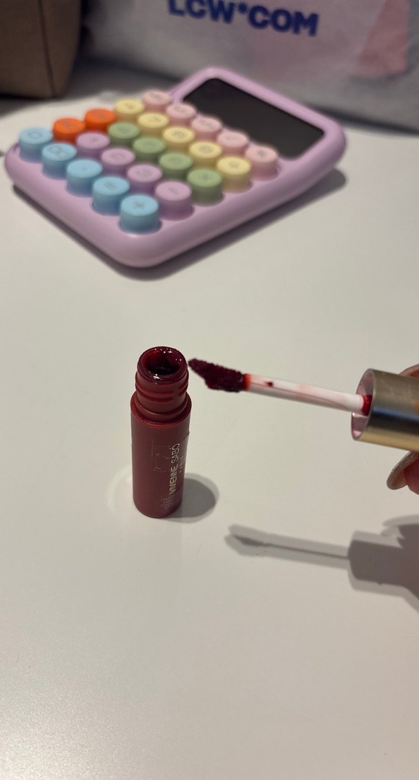Vivienne sabo marka Parlak Kırmızı Lip Tint - Görsel 4