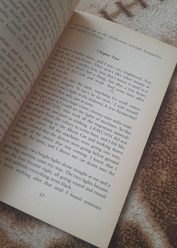 Earthdark - Monica Hughes - Görsel 3