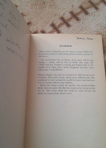 Earthdark - Monica Hughes - Görsel 2