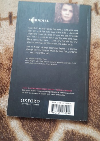 Moondial - Helen Cresswell - Görsel 4