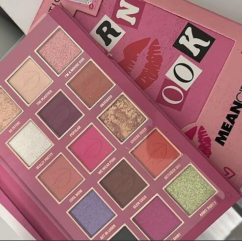 Beden Renk Revolution Mean Girls Far Paleti